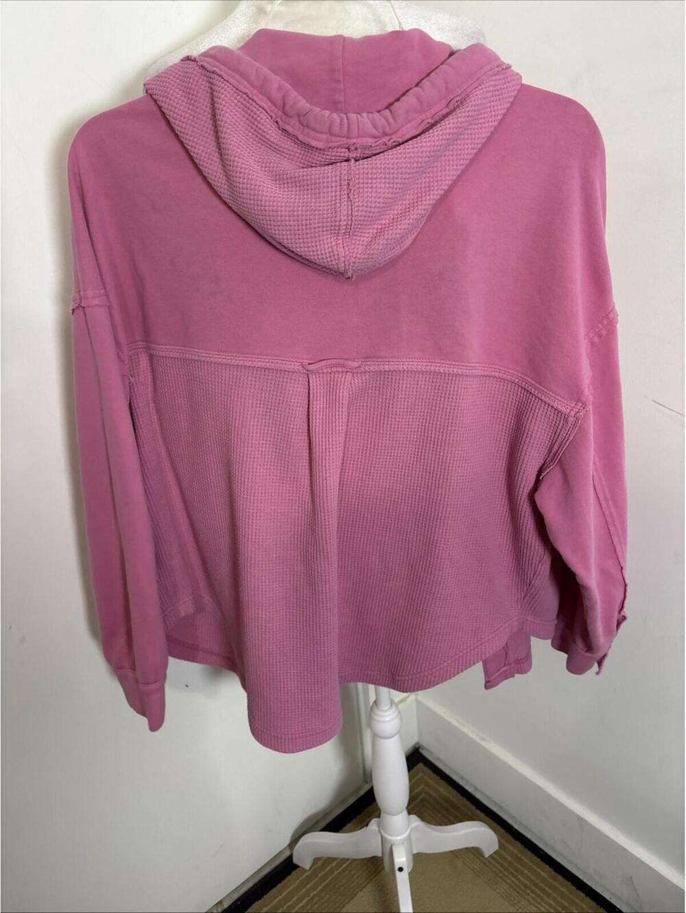 American Eagle Pink Waffle Knit Shacket Medium Hoodie Button Up - Picture 9 of 14